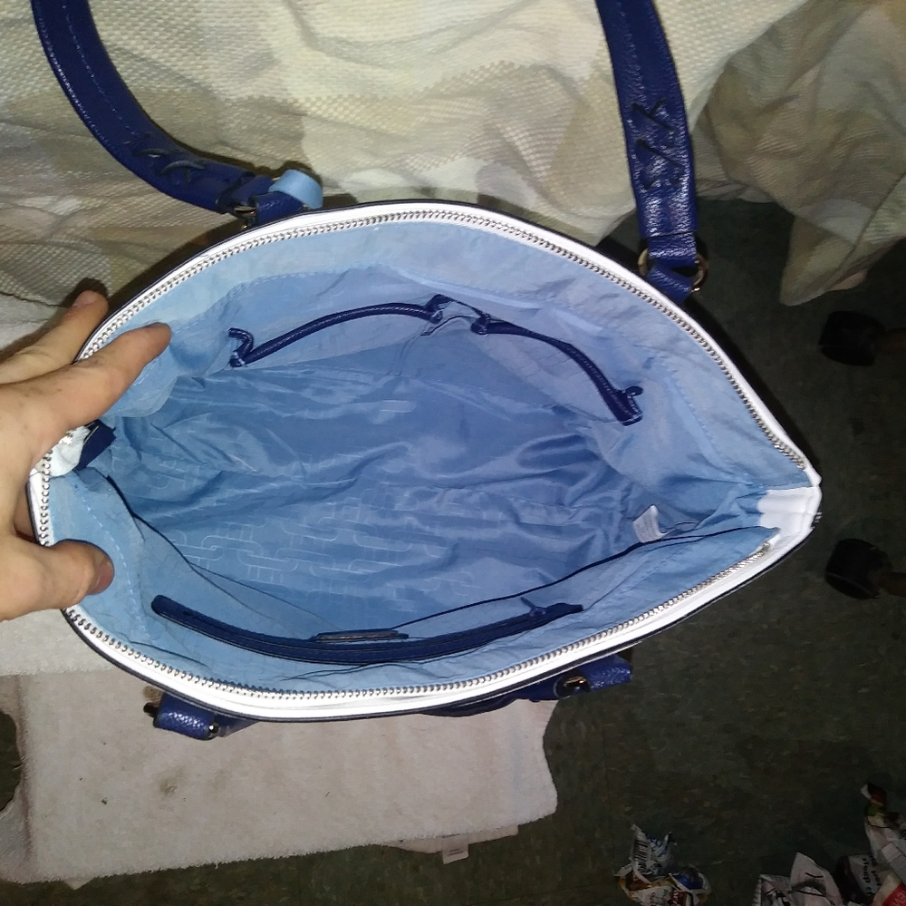 Handbag - Picture 4 of 7